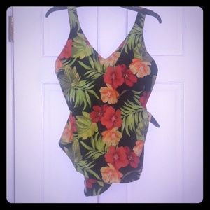 ❤ FLORAL BATHING SUIT ❤